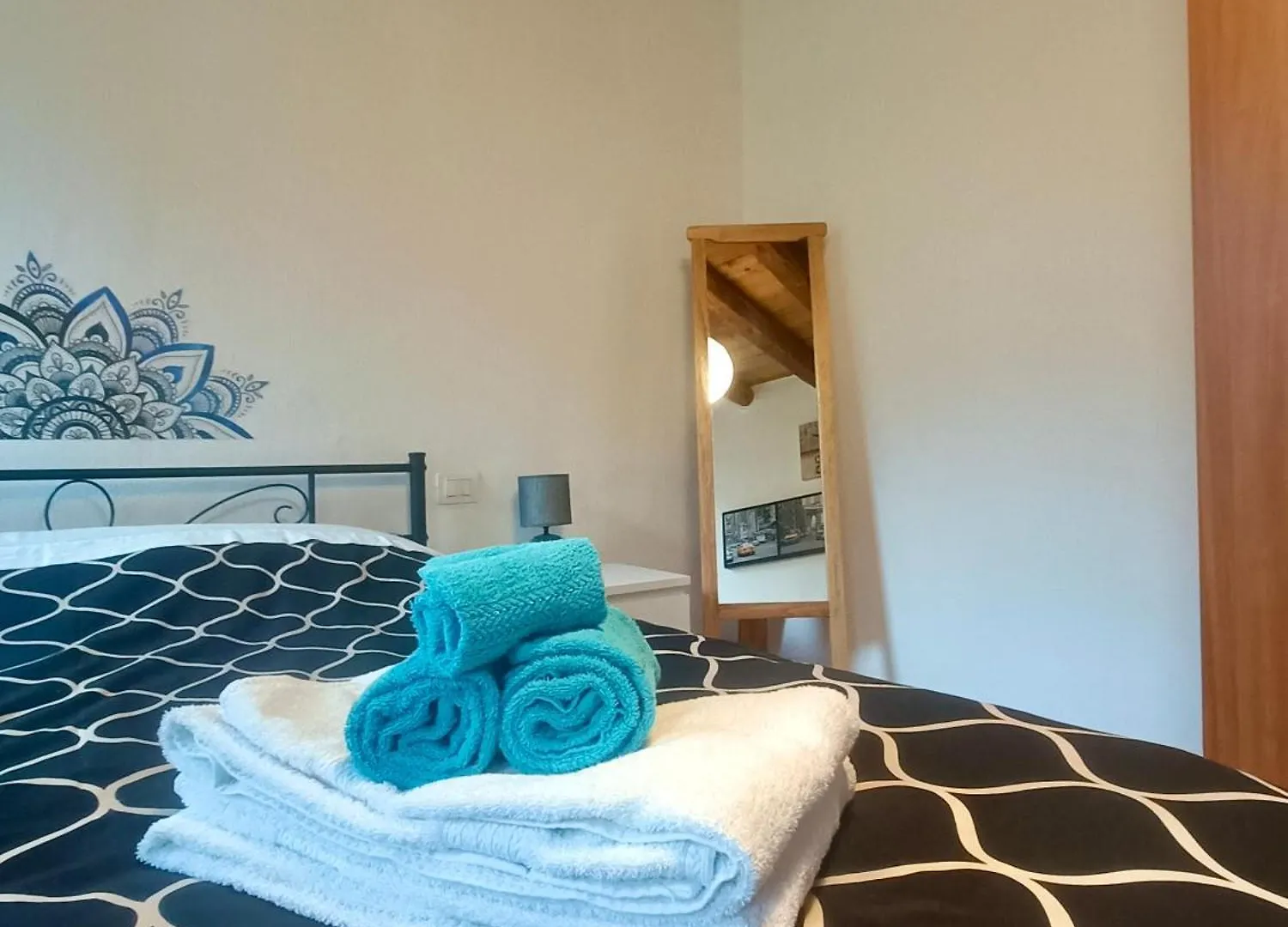 ベッド・アンド・ブレックファスト Borgo Lungofiume B&B Valbrenta